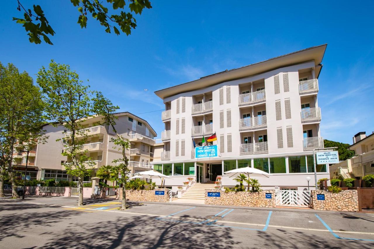 New Bristol Sport Hotel Чезенатіко Екстер'єр фото